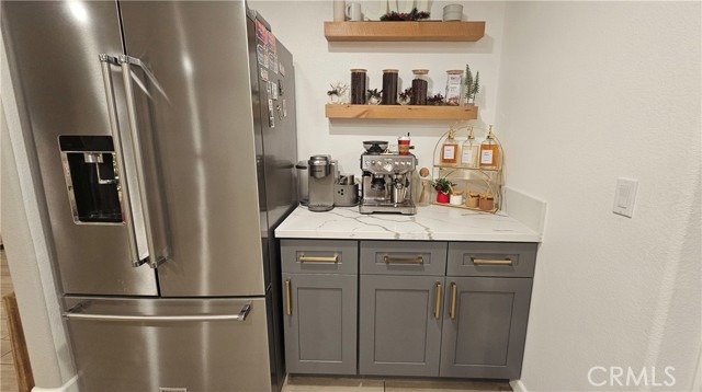 Image 16 of 61 For 7556 Frazer  