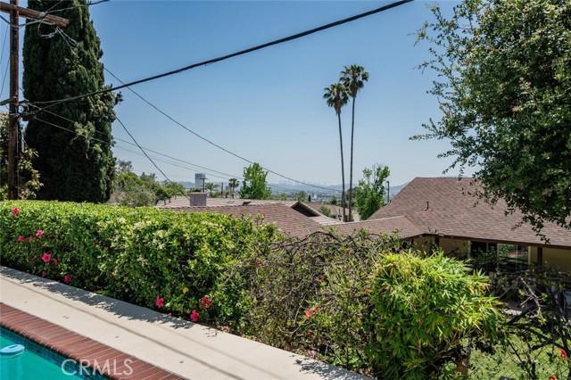 Detail Gallery Image 37 of 41 For 410 Audraine Dr, Glendale,  CA 91202 - 4 Beds | 3 Baths