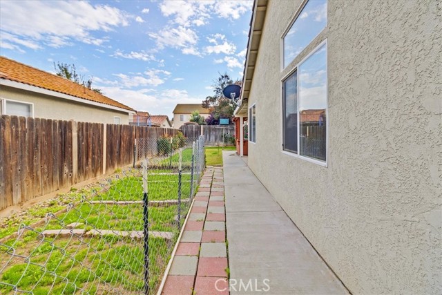 Detail Gallery Image 43 of 55 For 1986 Woodhaven, Merced,  CA 95340 - 3 Beds | 2 Baths
