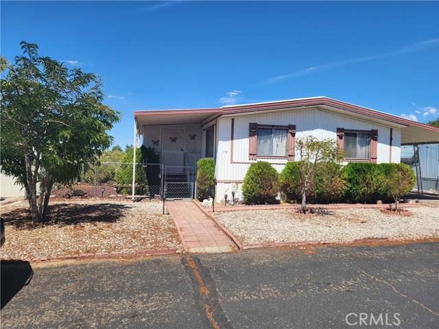 Detail Gallery Image 2 of 19 For 11414 Serra Rd #73,  Apple Valley,  CA 92308 - 2 Beds | 2 Baths
