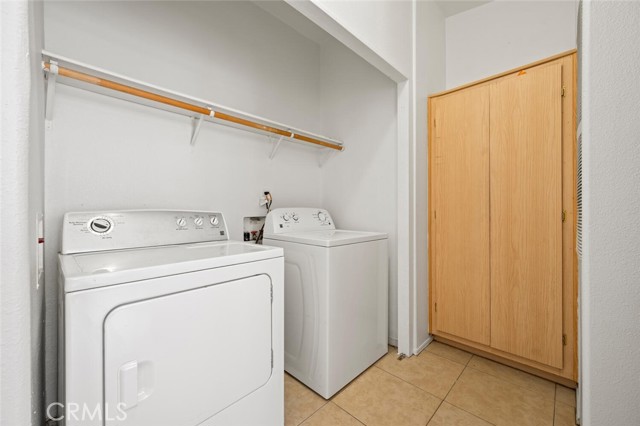 Detail Gallery Image 12 of 18 For 309 Mohr St, Lake Elsinore,  CA 92530 - 4 Beds | 2 Baths