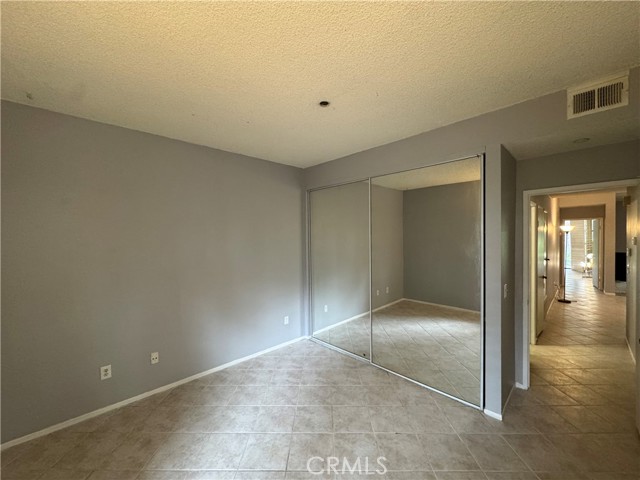 Detail Gallery Image 11 of 20 For 2538 W Macarthur #E,  Santa Ana,  CA 92704 - 2 Beds | 2 Baths