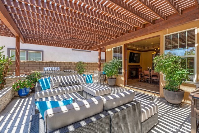 780 W Aster Place, Santa Ana CA: https://media.crmls.org/medias/ace878b9-c23f-40e6-ae2e-c9426dc9cb6f.jpg