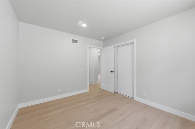 727 Brossard photo 7