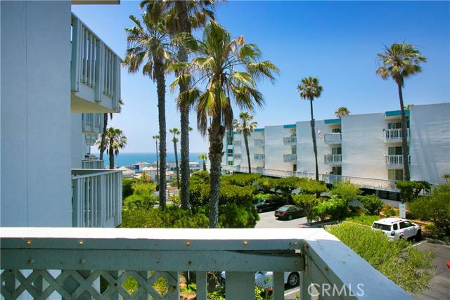 640 The Village, Redondo Beach, California 90277, ,1 BathroomBathrooms,Residential,Sold,The Village,PV16145685