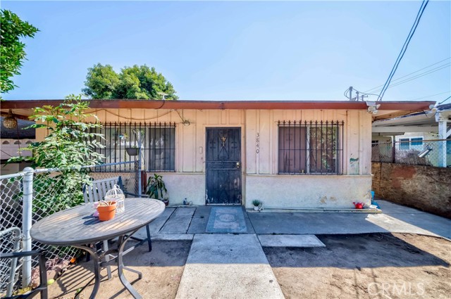 Detail Gallery Image 1 of 6 For 3840 Durfee Ave, El Monte,  CA 91732 - 3 Beds | 2 Baths