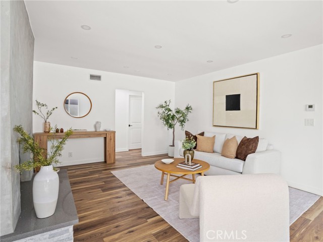 Image 13 of 47 For 5141 Don Pio Drive