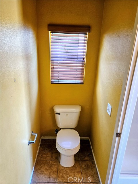 Detail Gallery Image 10 of 26 For 64313 Pyrenees Ave, Desert Hot Springs,  CA 92240 - 3 Beds | 2 Baths