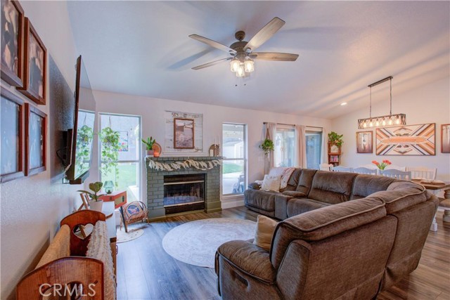 Detail Gallery Image 3 of 24 For 12088 Combine Ct, Waterford,  CA 95386 - 3 Beds | 2 Baths