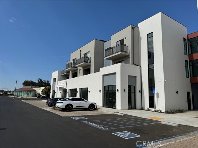 3519 Mercury Drive, Santa Maria, California 93455, ,Commercial Lease,For Rent,3519 Mercury Drive,CRSC24180298