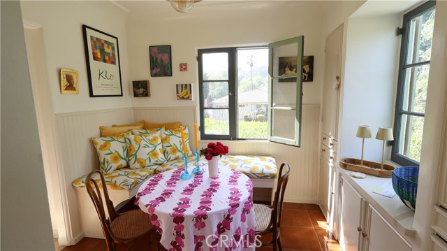 Detail Gallery Image 9 of 43 For 3364 Bennett, Los Angeles,  CA 90068 - 3 Beds | 3 Baths