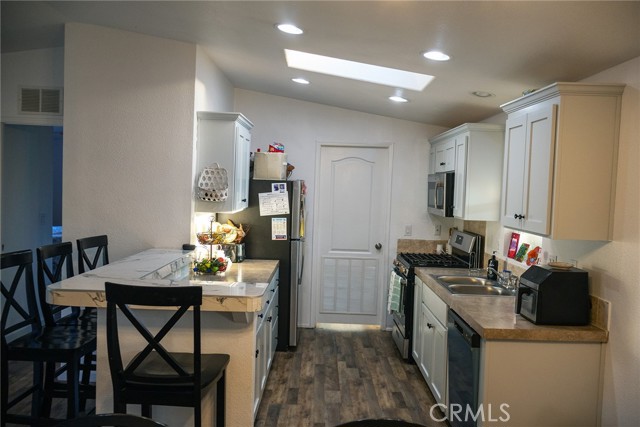 Detail Gallery Image 5 of 15 For 2499 E Gerard #123,  Merced,  CA 95341 - 3 Beds | 2 Baths