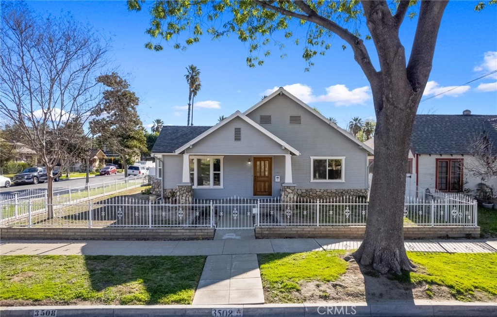 3508 Locust Street, Riverside, CA 92501