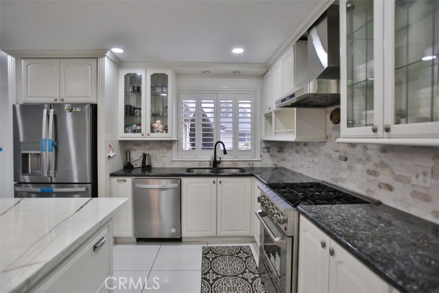 Detail Gallery Image 29 of 63 For 15261 Cascade Ln, Huntington Beach,  CA 92647 - 3 Beds | 2 Baths