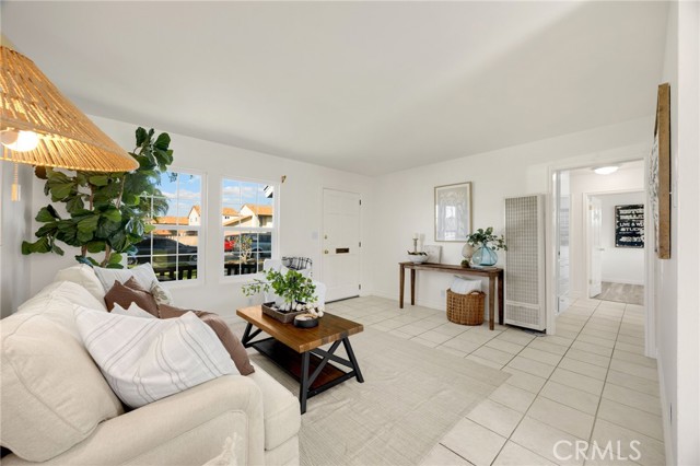 Image 8 of 34 For 10542 Rose Street