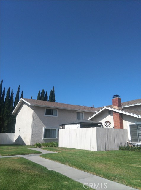 Detail Gallery Image 1 of 7 For 313 Wilma Cir #B,  Placentia,  CA 92870 - 2 Beds | 1/1 Baths