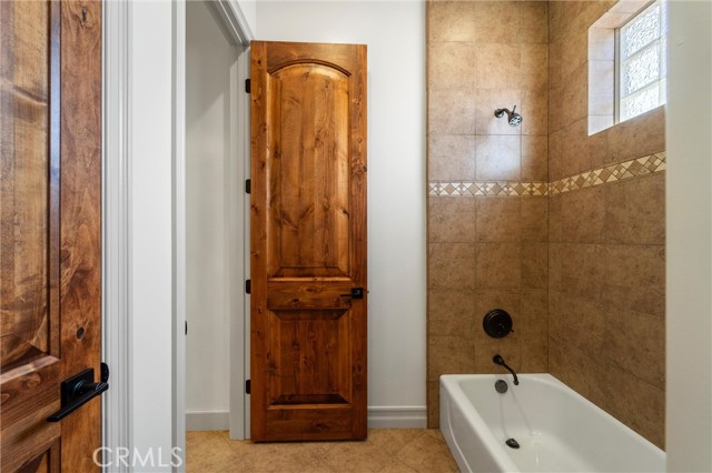 Image 26 of 70 For 54774 Bautista Road