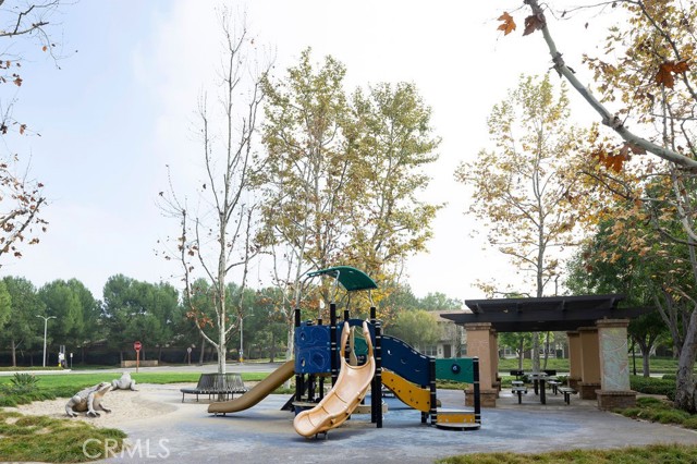 Detail Gallery Image 43 of 46 For 89 Devonshire, Irvine,  CA 92620 - 3 Beds | 2/1 Baths