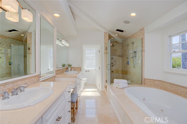 2905 Poinsettia Avenue, Manhattan Beach, California 90266, 5 Bedrooms Bedrooms, ,4 BathroomsBathrooms,Residential,Sold,Poinsettia,SB22039564