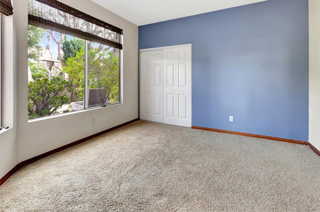 MLS #OC25257492 image #15