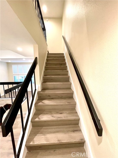 Detail Gallery Image 12 of 24 For 22271 Erwin St, Woodland Hills,  CA 91367 - 3 Beds | 2/1 Baths