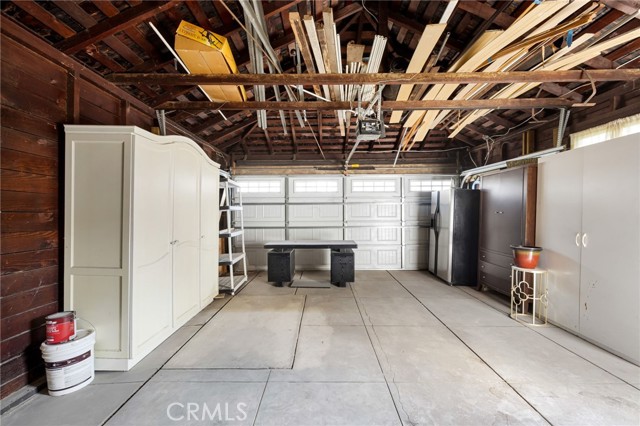 Detail Gallery Image 36 of 44 For 1281 E Orange Grove Bld, Pasadena,  CA 91104 - 4 Beds | 2/2 Baths