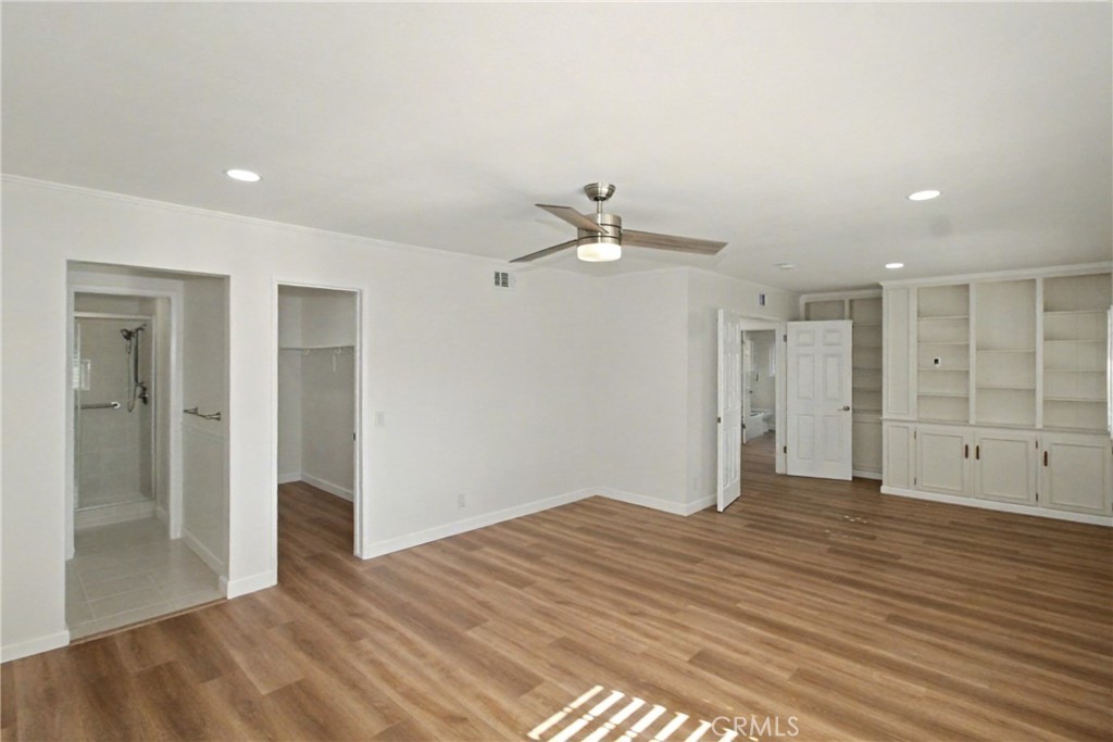 MLS #OC25258618 image #28