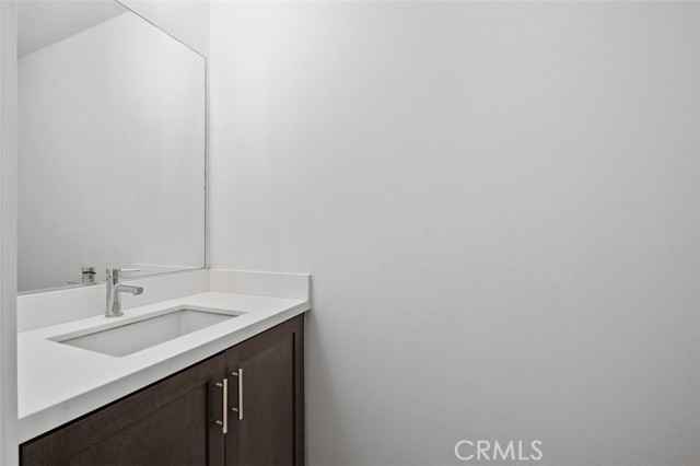 Detail Gallery Image 14 of 33 For 29 Prominence, Lake Forest,  CA 92630 - 3 Beds | 2/1 Baths