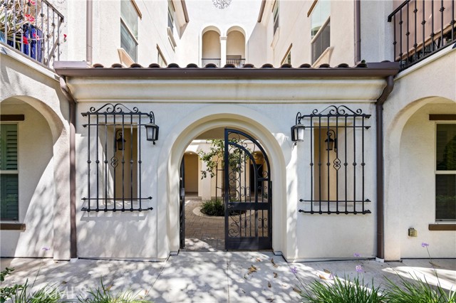 Detail Gallery Image 20 of 20 For 405 Mallorca Ln, Brea,  CA 92823 - 2 Beds | 2 Baths