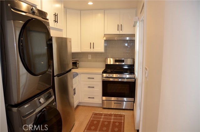 Detail Gallery Image 13 of 18 For 830 Monterey, Hermosa Beach,  CA 90254 - 1 Beds | 1 Baths