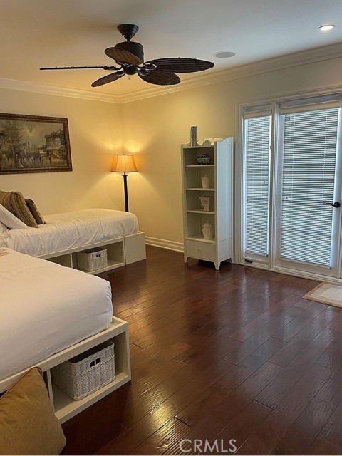 Detail Gallery Image 7 of 29 For 504 Avocado Ave, Corona Del Mar,  CA 92625 - 3 Beds | 3 Baths