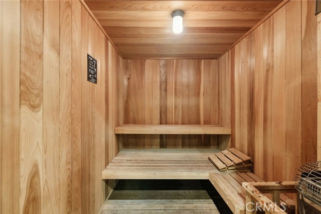 Detail Gallery Image 49 of 67 For 1040 4th #407,  Santa Monica,  CA 90403 - 3 Beds | 3/1 Baths