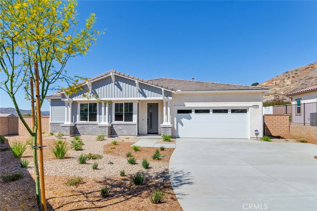 6533 Canyon Oaks