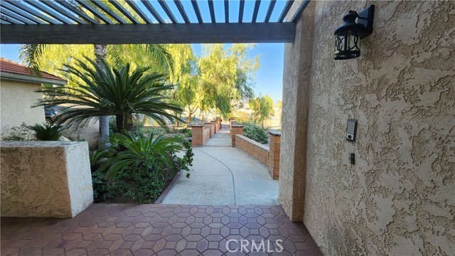 Detail Gallery Image 4 of 63 For 23729 Citrus Ave, Perris,  CA 92570 - 4 Beds | 3 Baths