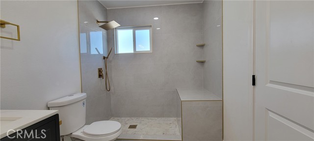 Detail Gallery Image 15 of 19 For 3355 Debbie Ln, Riverside,  CA 92501 - 4 Beds | 2 Baths