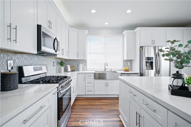 27170 Arrow Point Trail, Corona CA: https://media.crmls.org/medias/acf7a45f-6c39-4eb9-b6d5-0f8b3ca56379.jpg