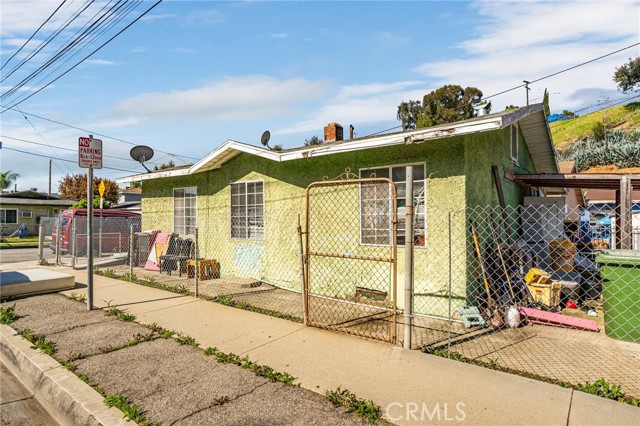 Detail Gallery Image 7 of 7 For 3923 Eagle St, Los Angeles,  CA 90063 - 4 Beds | 1 Baths