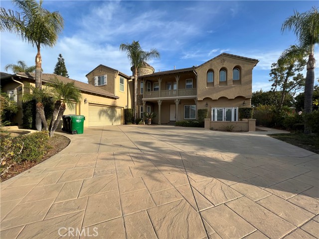 Detail Gallery Image 2 of 75 For 3795 Peregrine Cir, Corona,  CA 92881 - 5 Beds | 4/1 Baths