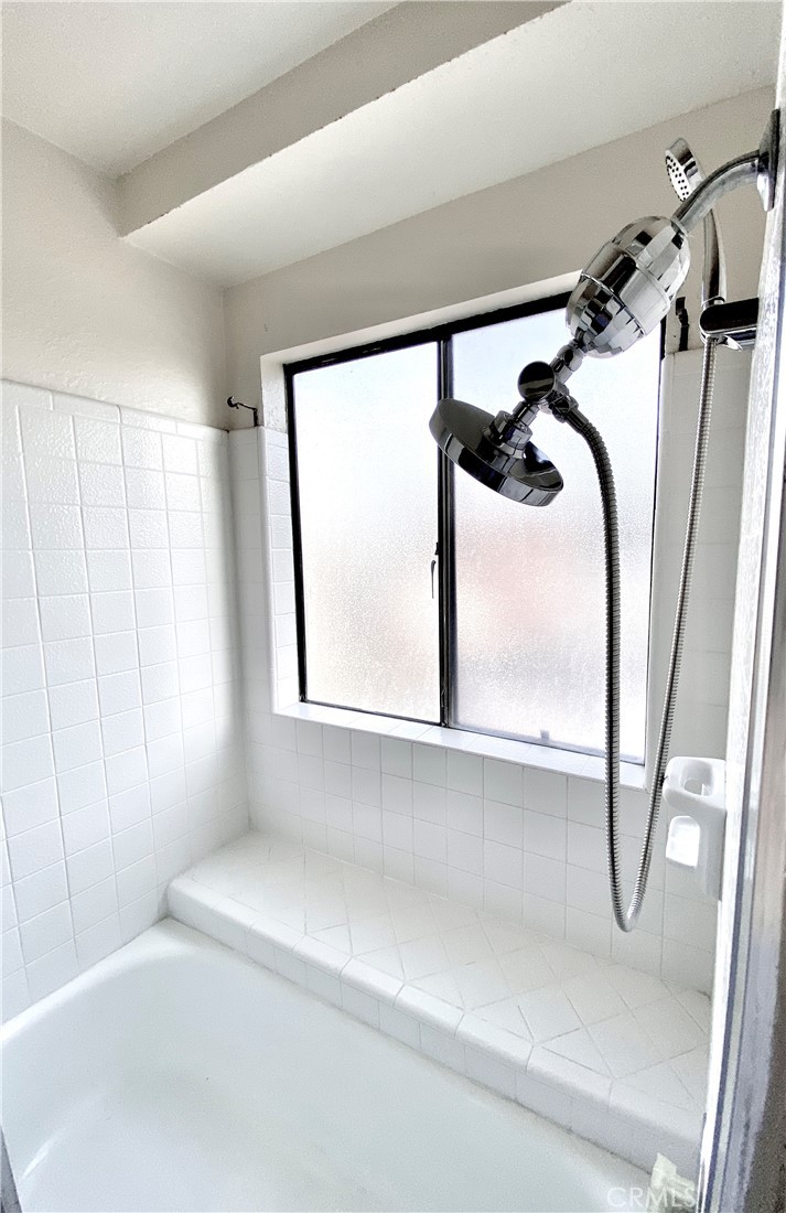 MLS #OC25227295 image #7