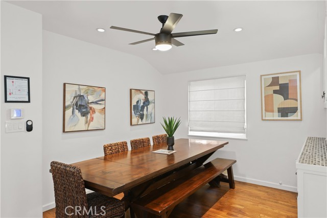 1029 Glenneyre Street, Laguna Beach CA: https://media.crmls.org/medias/acfa4d6b-0b62-4edf-8efc-202d566a7488.jpg