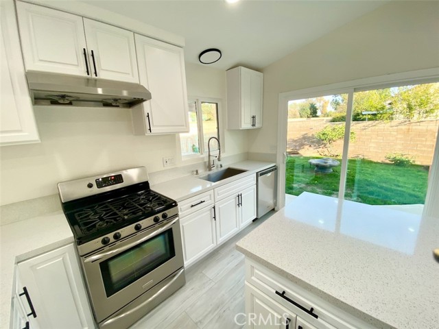 Detail Gallery Image 28 of 75 For 4095 Penrod Dr, Riverside,  CA 92505 - 3 Beds | 2 Baths