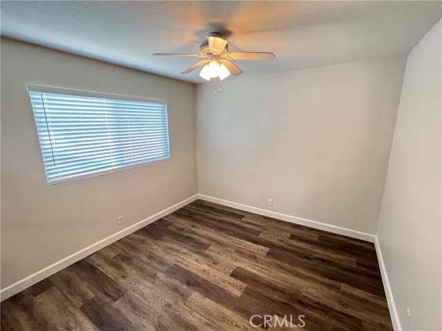 7924 E Woodsboro Avenue, Anaheim CA: https://media.crmls.org/medias/acfab8fb-c3e5-4cba-b6d6-95a231c476e9.jpg
