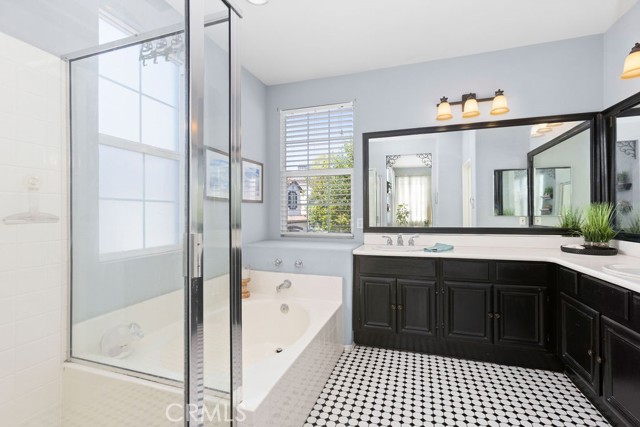 15 Keystone Drive, Ladera Ranch CA: https://media.crmls.org/medias/acfad17a-b6cd-47b3-a5d7-aa10d4c6df31.jpg