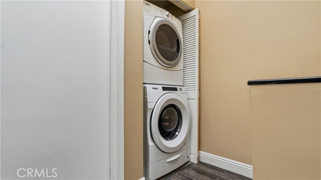 Detail Gallery Image 13 of 32 For 14256 Victory Bld #3,  Van Nuys,  CA 91401 - 2 Beds | 2 Baths