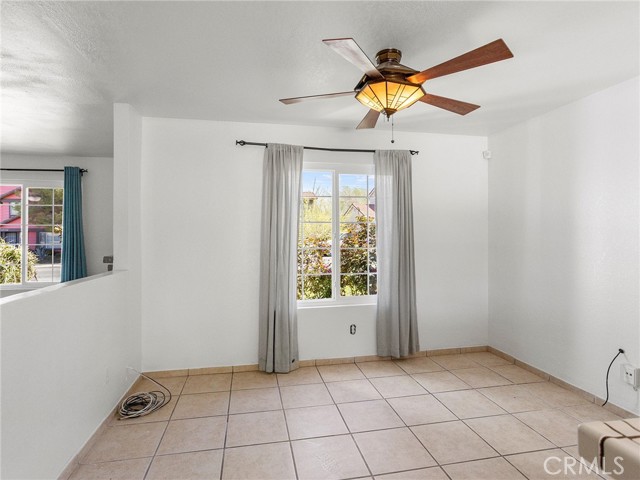 Detail Gallery Image 12 of 38 For 37707 Dixie Dr, Palmdale,  CA 93550 - 3 Beds | 2 Baths