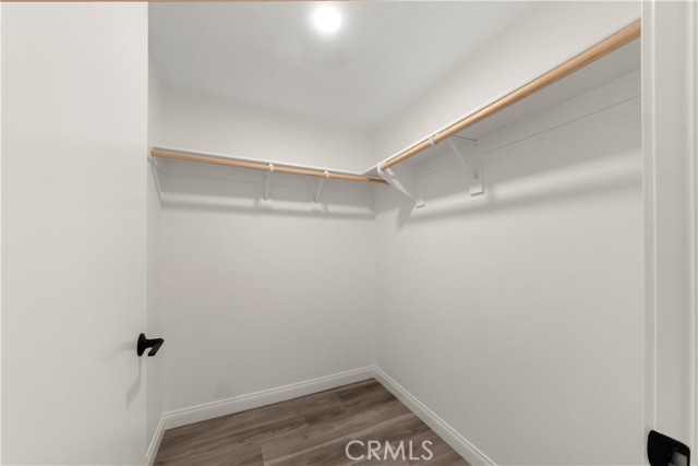 4850 Hollywood Boulevard, Hollywood CA: https://media.crmls.org/medias/acfb5201-9669-4525-8d8f-8e1128e35e47.jpg