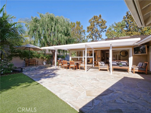 3432 Via Palomino, Palos Verdes Estates, California 90274, 4 Bedrooms Bedrooms, ,2 BathroomsBathrooms,Residential,Sold,Via Palomino,SB21199834