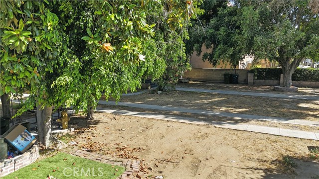 4564 N Figueroa Street, Los Angeles CA: https://media.crmls.org/medias/acfc457e-200e-4207-a78c-6b10dc56f5c3.jpg