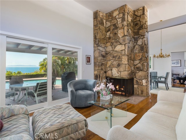 4332 Dauntless Drive, Rancho Palos Verdes, California 90275, 4 Bedrooms Bedrooms, ,3 BathroomsBathrooms,Residential,Sold,Dauntless,PV22048433