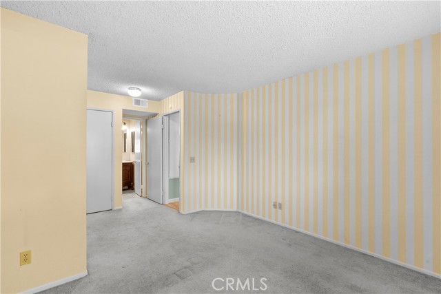 Detail Gallery Image 18 of 29 For 18830 Mandan St #101,  Canyon Country,  CA 91351 - 2 Beds | 2 Baths